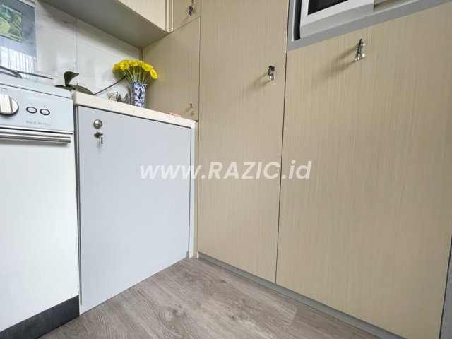 Jual Kitchen Set Informa Kayu Putih