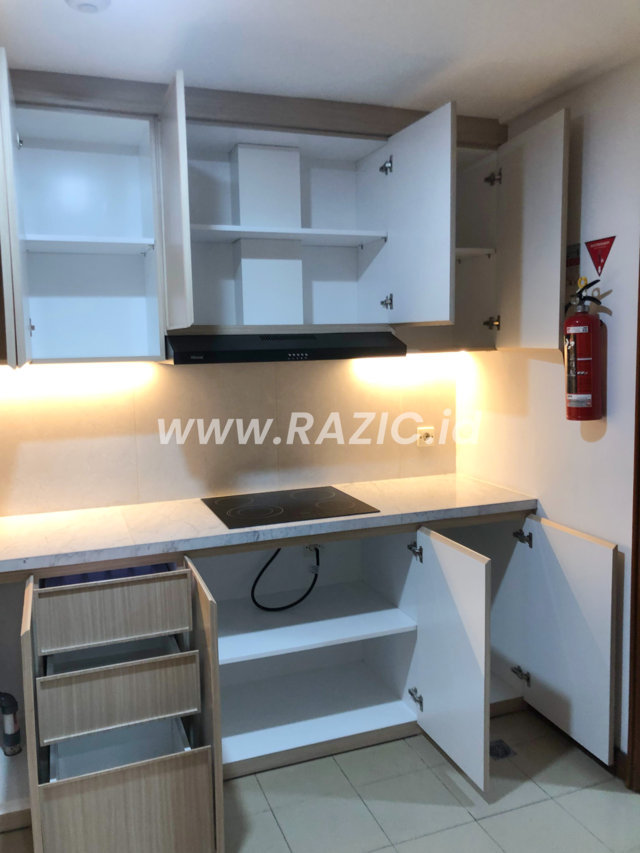 Oven Kitchen Set Ruangan Sempit Kecil Kayu Putih