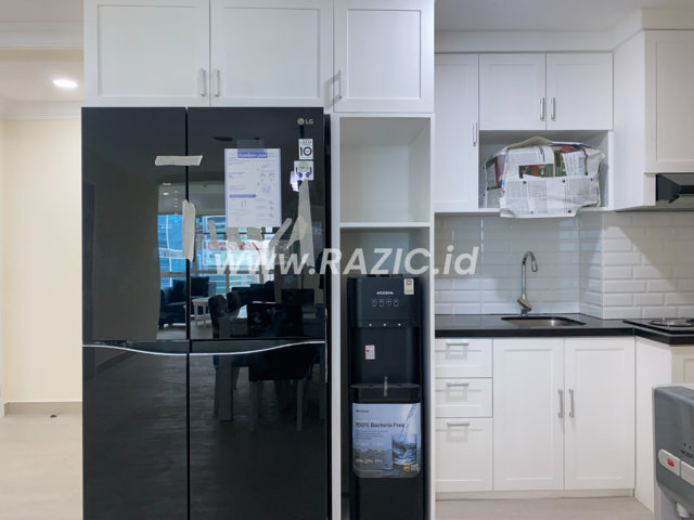 Pintu Kitchen Set Industrial Kayu Putih