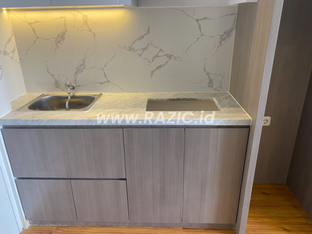 Rak Kitchen Set Bawah Framless Kayu Putih