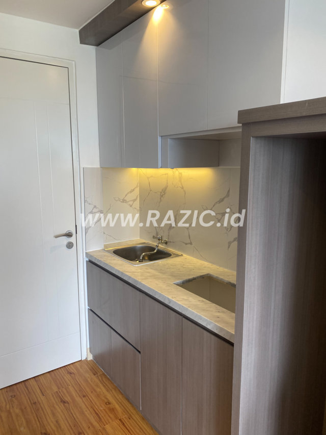 Retro Kitchen Set Klasik Minimalis Kayu Putih