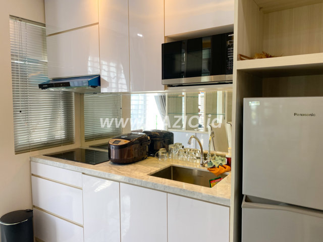 Warna Kitchen Set Estetik Kayu Putih