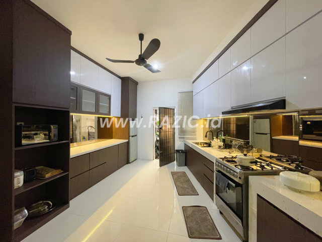 Workshop Kitchen Set Per Meter Kayu Putih