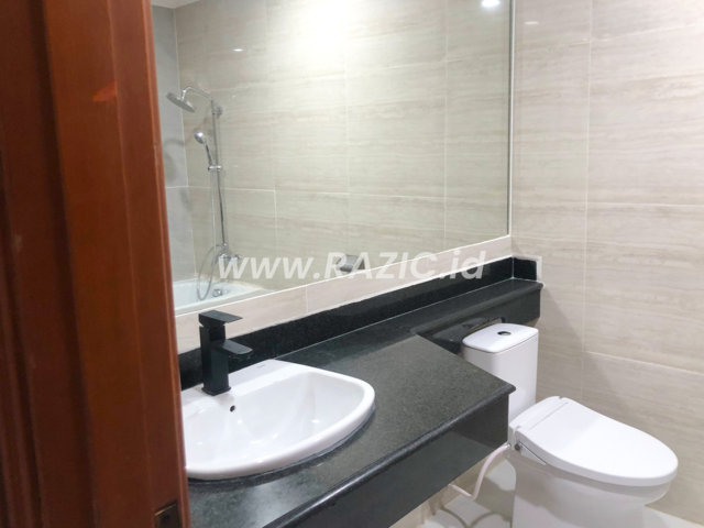 Balkon Interior Apartemen 4 Lantai Jakarta