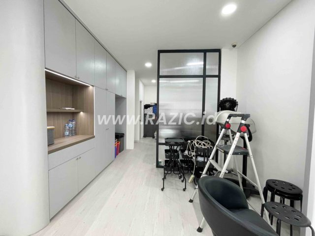 Inspirasi Desain Salon Rambut Pantai Indah Kapuk